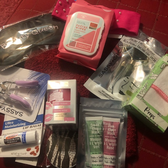 Beauty Bag - Picture 3 of 3